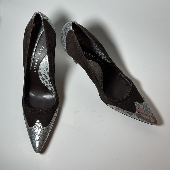 Suede with silver animal skin like design heels - Picture 3 of 8